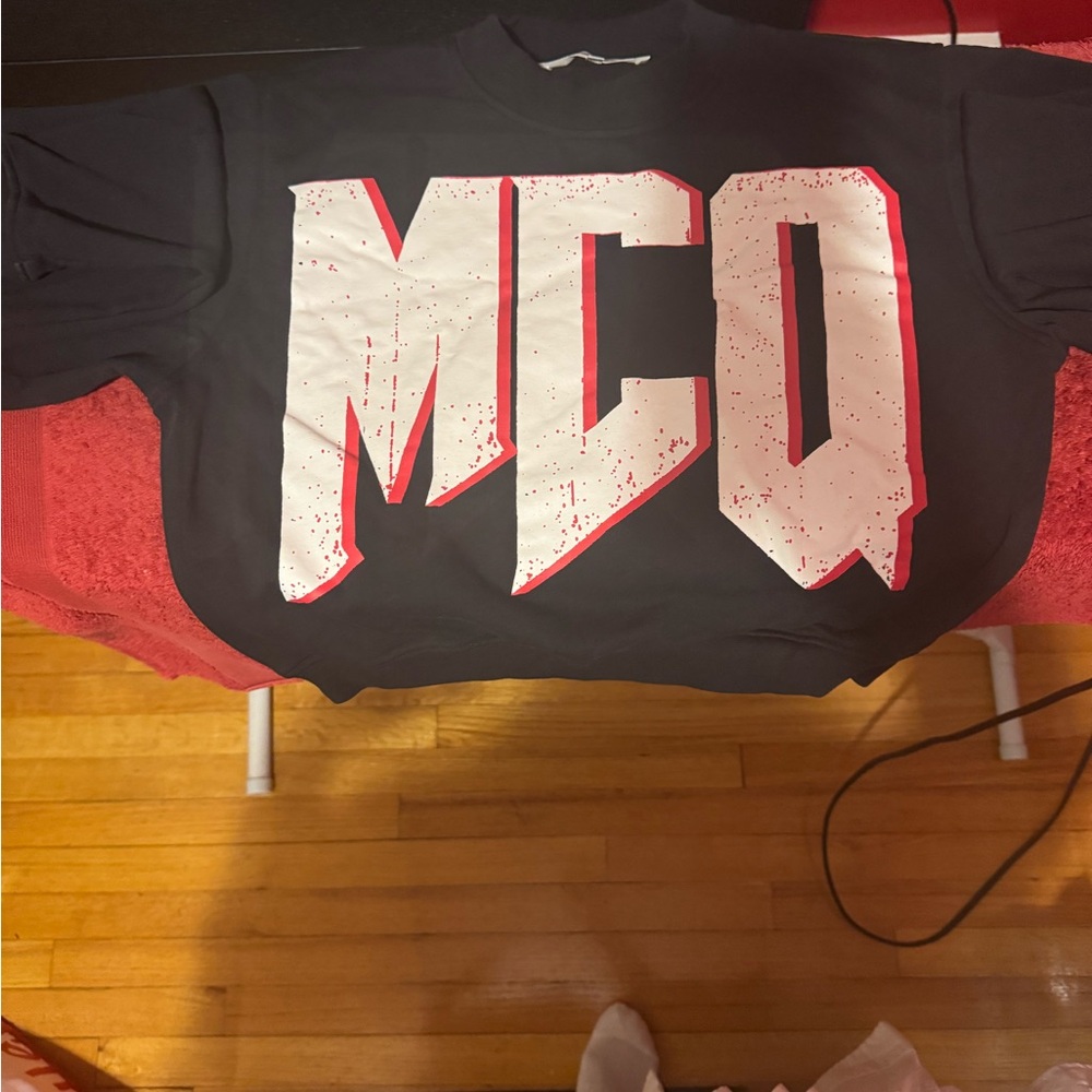 Alexander McQueen Black and Red Crew Neck Sweater